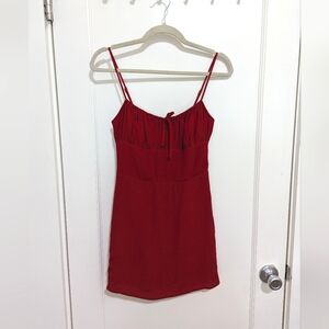 Aritzia Sunday Best Delilah Dress in red, XS